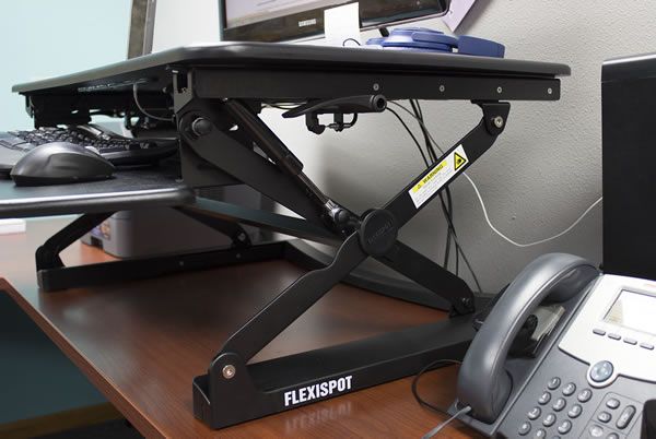 Double X lifting mechanism