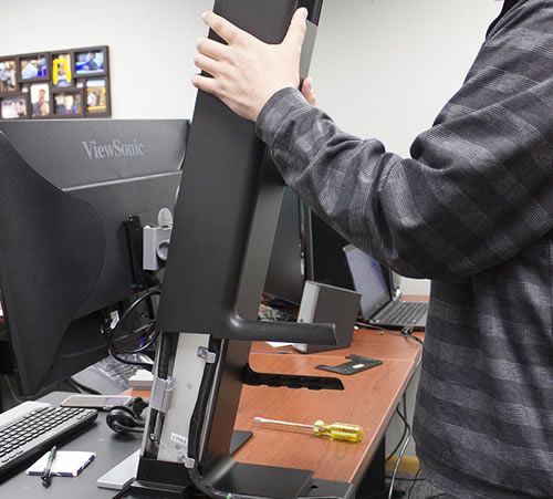 humanscale-quickstand-removal-sides-1