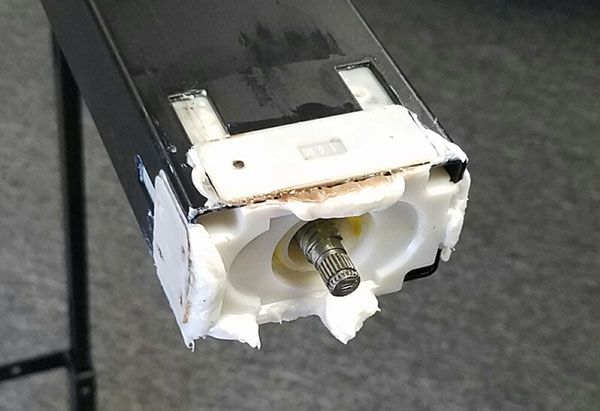 Over greasing inside one of JieCang columns