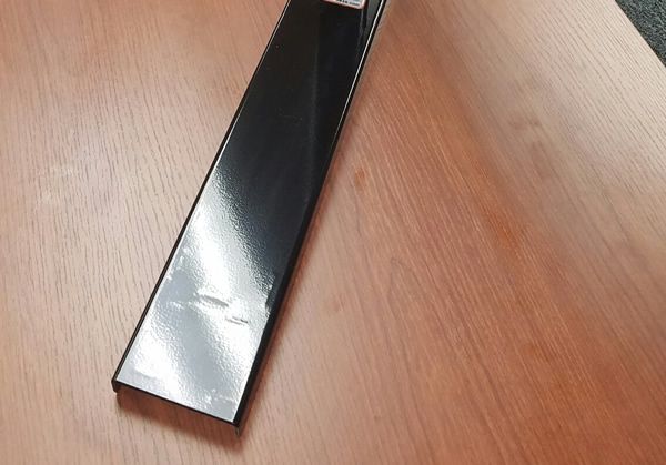 Weld marks on front of foot (same marks on back)