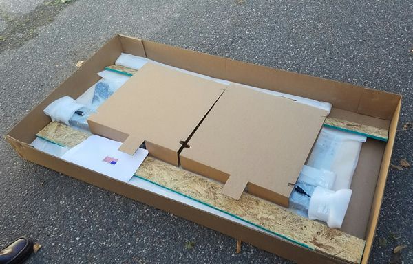 Packaging Inside NextDesk Terra Box
