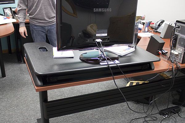 Varidesk EXEC 40 foot print