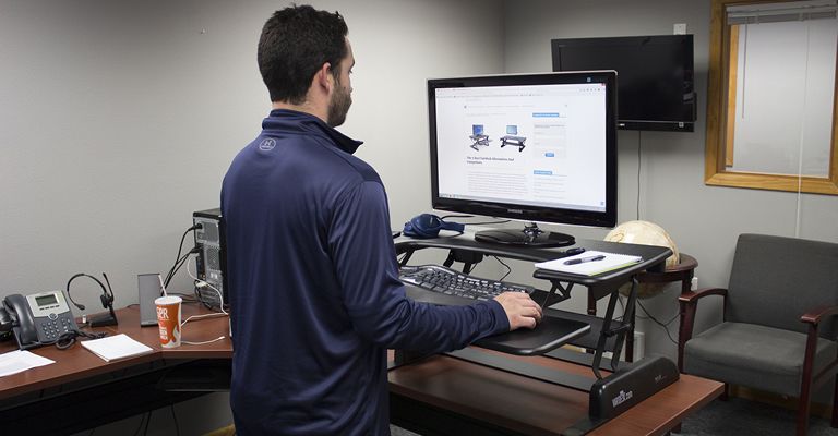 Varidesk Pro Plus 36 Header