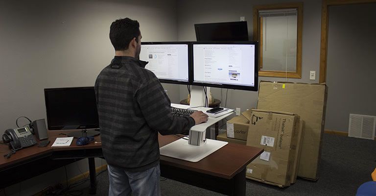 Humanscale Quickstand Eco Review