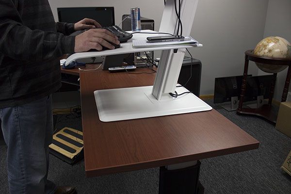 Humanscale QuickStand Eco foot print