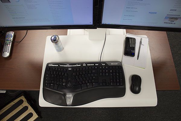 Task space on the QuickStand Eco