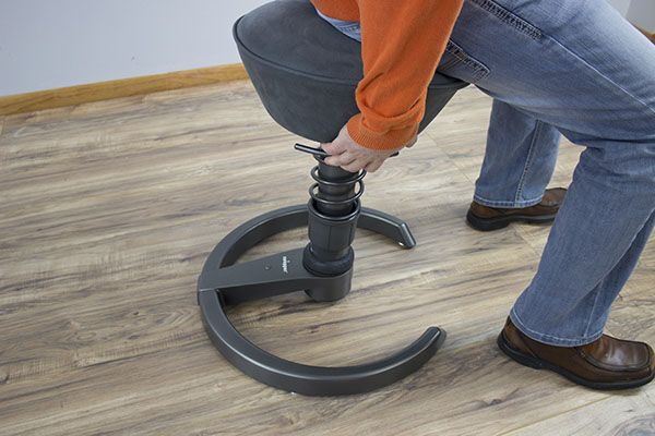Operating The Seat Height Adjustment Function