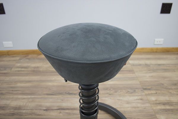 Showing The Convex Shape of Seat Cushion