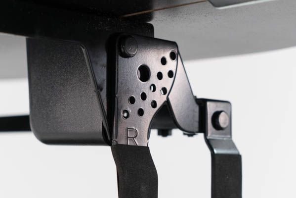 Locking pin system on the Cube Corner® 36