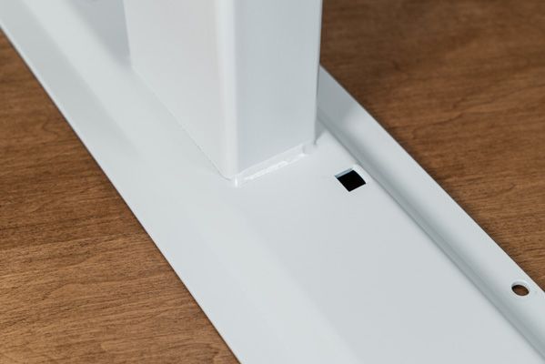 Weld on upper support and column