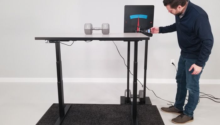 SmartDesk 2 BE Wobble Deflection Test Setup @ 46"