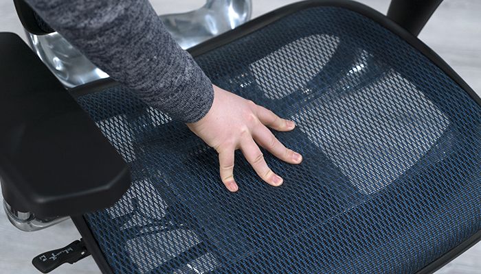 Pushing down on Ergohuman mesh seat