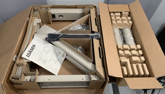 Inside IKEA Idasen Packaging