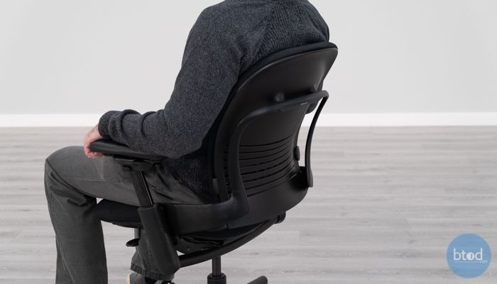 Showing Backrest With 6'2" User in Leap v1