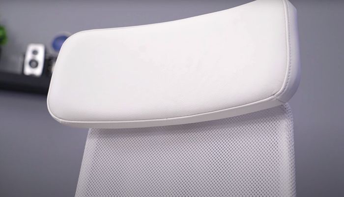 The full-size headrest