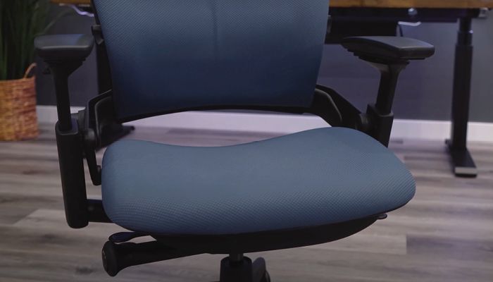 Thin seat pad