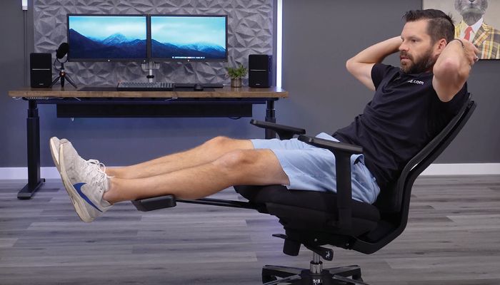 The footrest on the office chair
