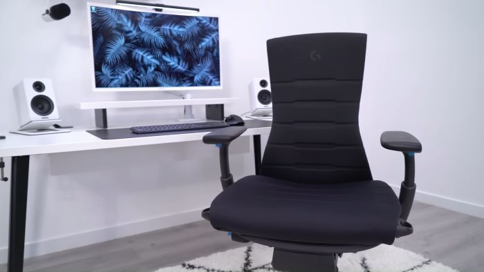 Overall well built office chair