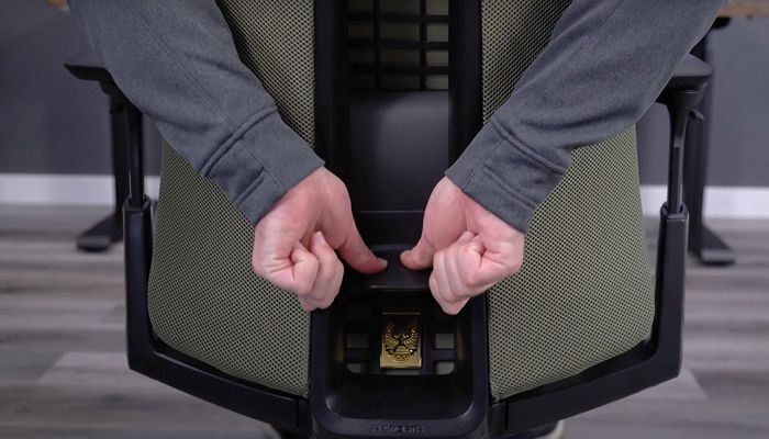 The lumbar adjustment
