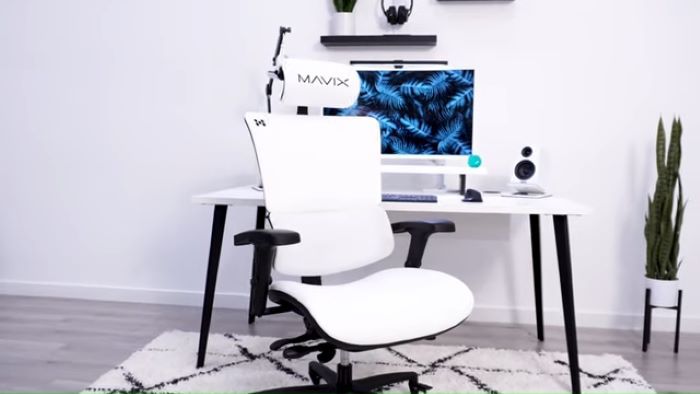 X Chair Mavix M9