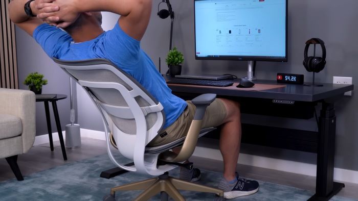 4 recline options available