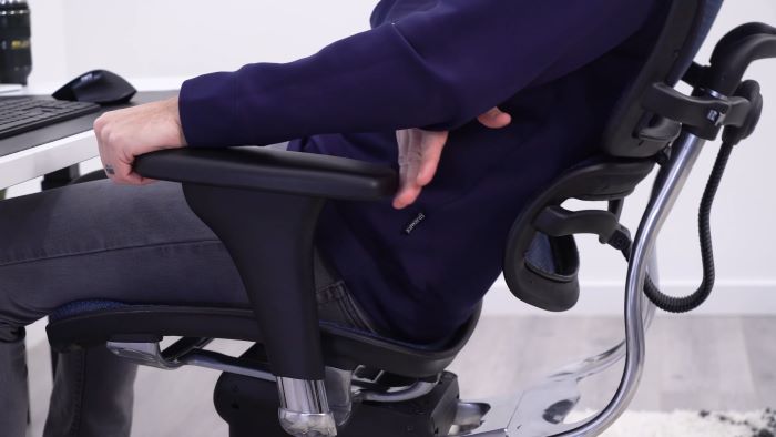 Arm gap created which can cause discomfort
