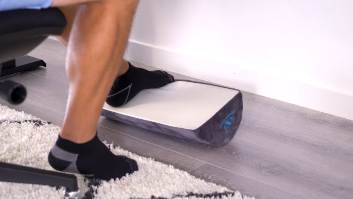 Can flip footrest upside down for additional support