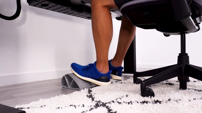 This footrest has ridges on it