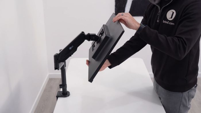 Monitor arm is made of steel